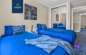 L1 - Large 4 Bedroom House with 6 Beds and 3 bathrooms, TVs in each room, Free Parking, Fully Equipped, Local Amenities, Easy Ring Road Access, Special Rates Ask Sunrise Short Lets